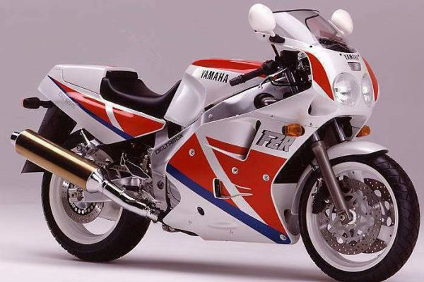 FZR 1000cc