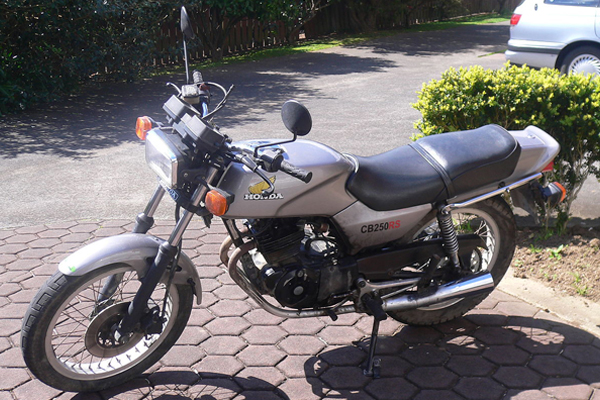 CB250 RS 250cc