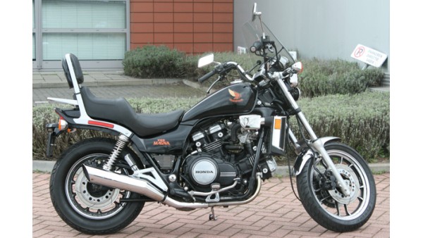 VF1100C V65 Magna 1100cc