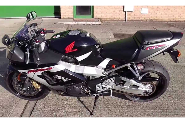 CBR929R 929cc